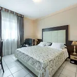 Hotel De La Ville Relais